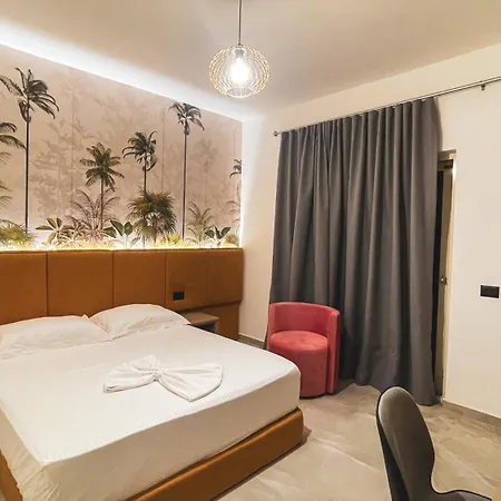 Ruko Boutique 格勒姆