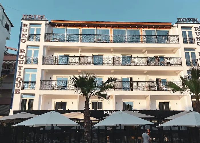 Ruko Boutique Golem (Tirana)