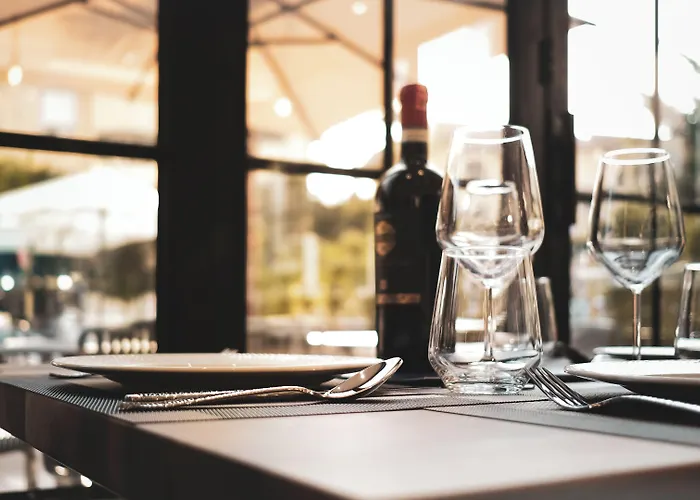 Ruko Boutique Golem (Tirana)